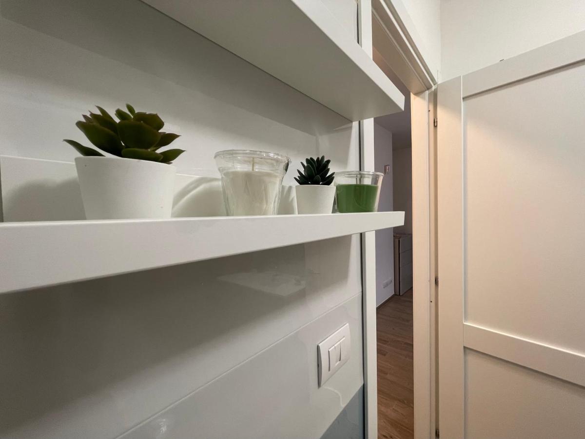 Residenze Ohana Фьюмичино Экстерьер фото