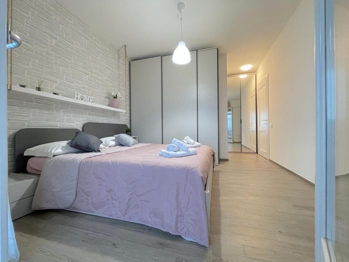 Residenze Ohana Фьюмичино Экстерьер фото