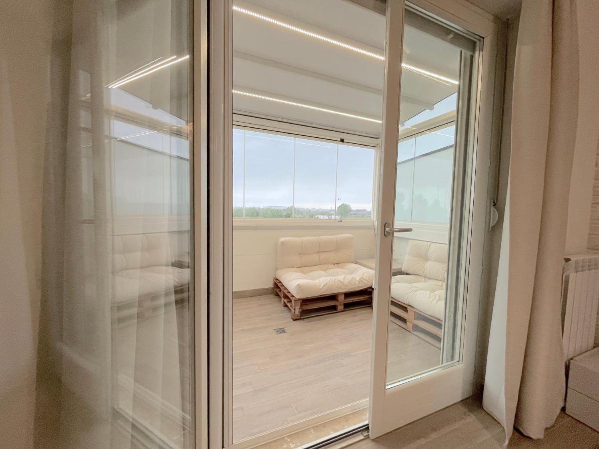 Residenze Ohana Фьюмичино Экстерьер фото